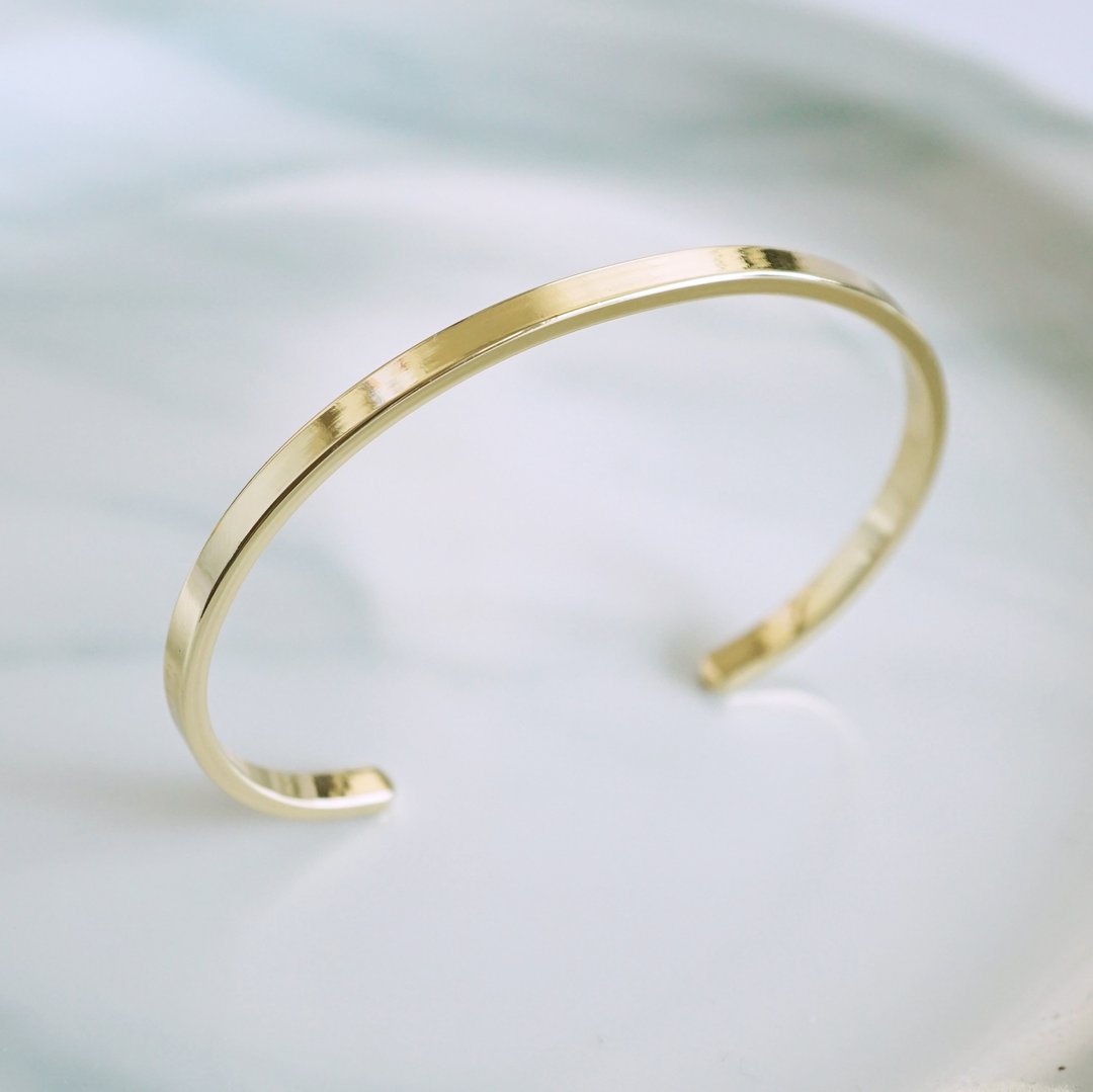 16K精镀简约幼手镯｜SKINNY BANGLE by Studdedheartz - 手链/手环 - 其他金属 金色