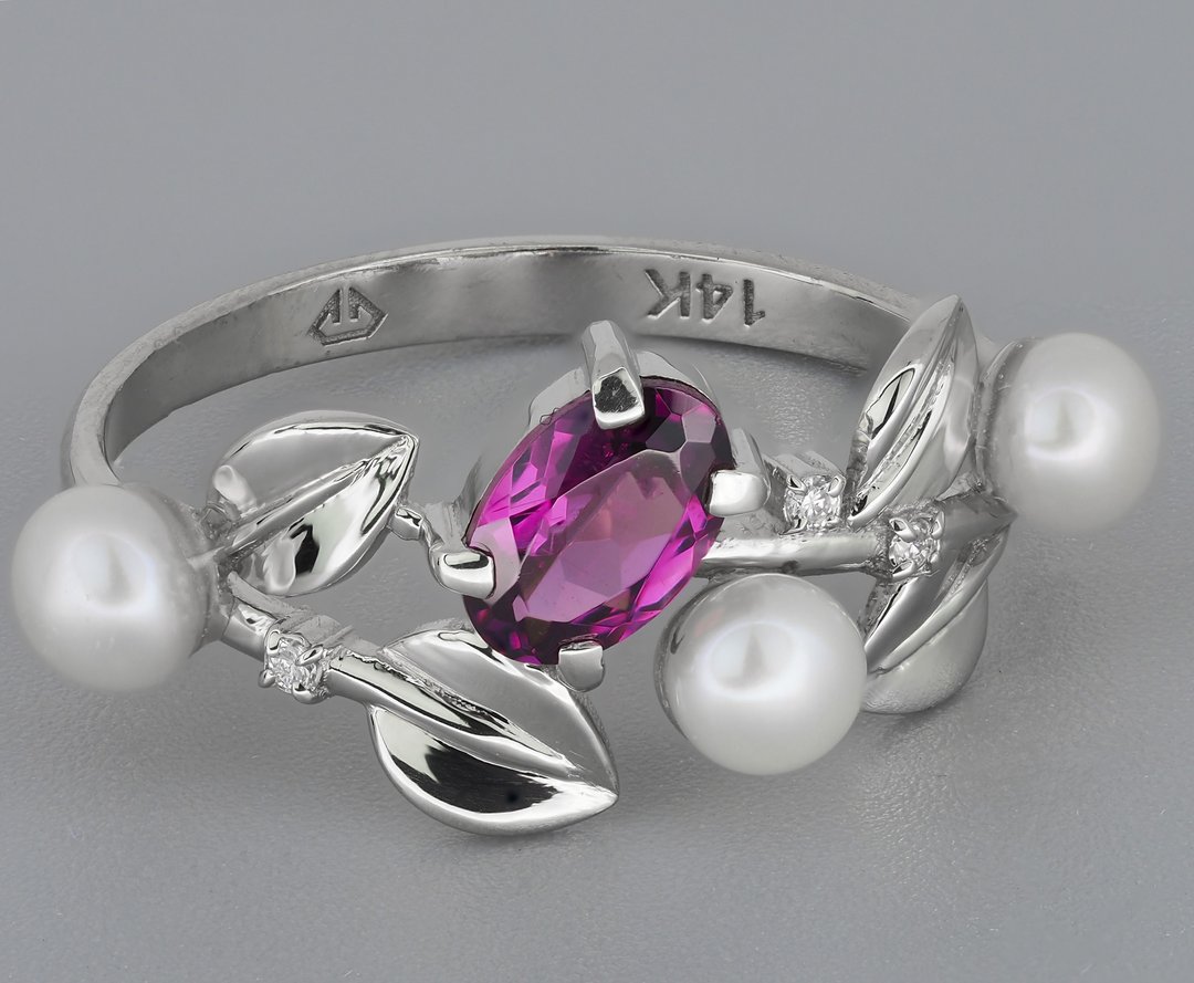 Floral 14k gold ring with oval garnet, diamonds and pearls. - 戒指 - 贵金属 金色
