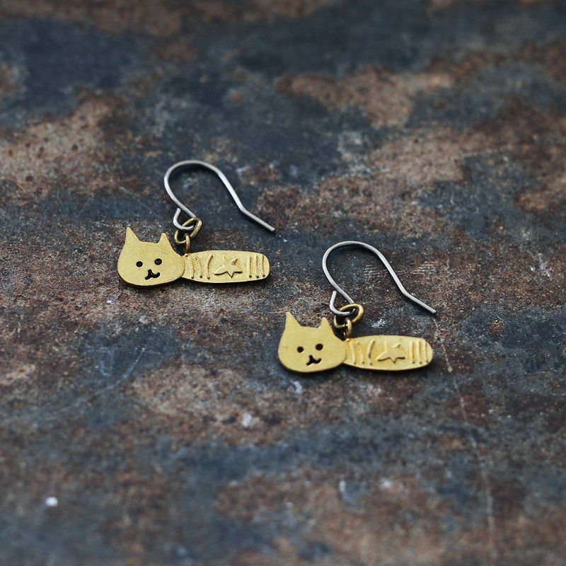 ねこけし　ピアス　P218 - 耳环/耳夹 - 其他金属 金色