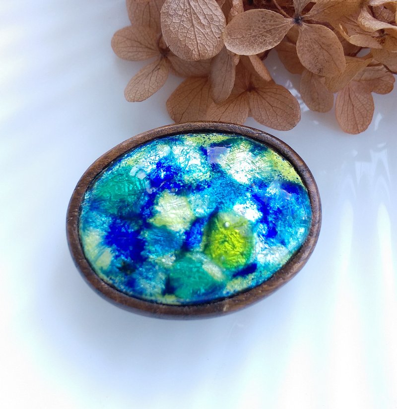 Vintage Jewelry 西洋古董饰品 日本制 椭圆 工艺艺术  别针 - 徽章/别针 - 其他金属 金色