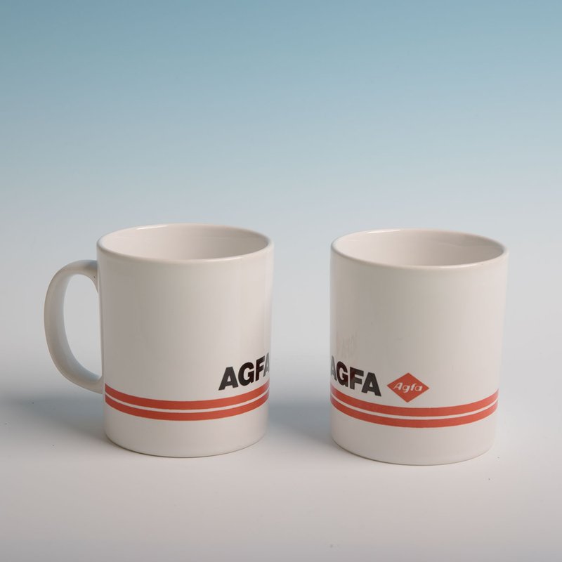 桑惠商号 1995 英国 AGFA 爱克发 古董马克杯Vintage Mug / 一个 - 其他杯子 - 陶 白色
