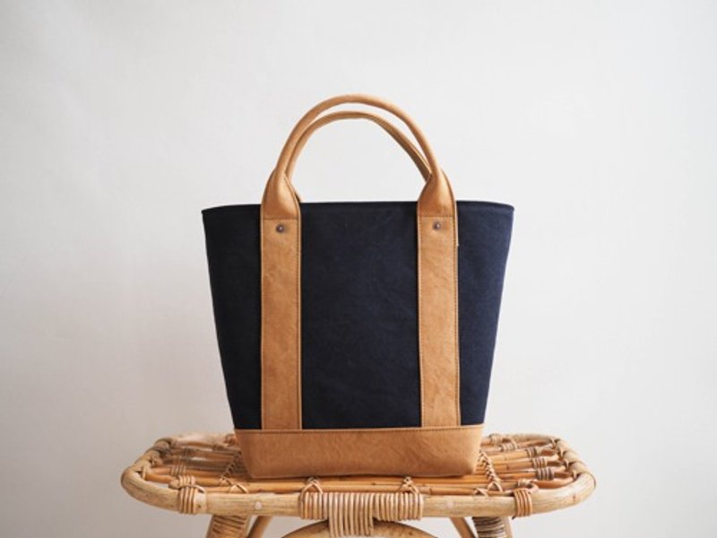 Made-to-order [ARMY DUCK] Tote bag with lid Tate Nagakuro x Camel - 手提包/手提袋 - 棉．麻 