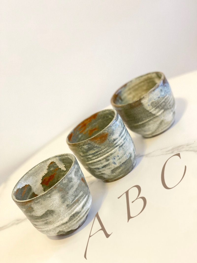 特殊云雾感 歪歪小杯子 - 其他杯子 - 陶 多色