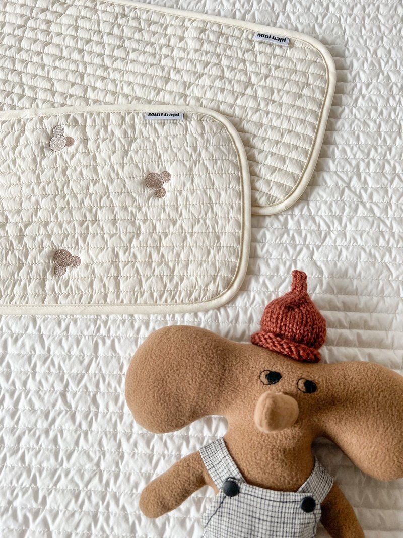 秋冬绗缝 0-6 岁新生儿童 100 支纯棉枕巾 - 围嘴/口水巾 - 棉．麻 白色