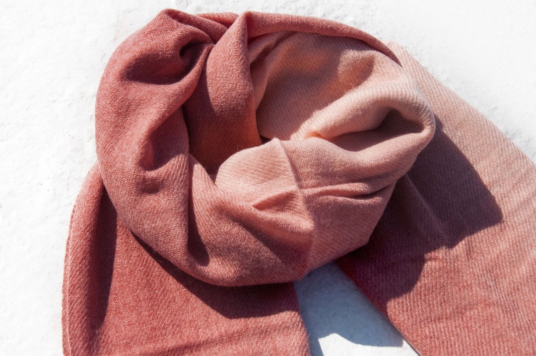 喀什米尔Cashmere/羊绒围巾/纯羊毛围巾披巾/戒指绒披肩-橘白渐层 - 围巾/披肩 - 羊毛 橘色