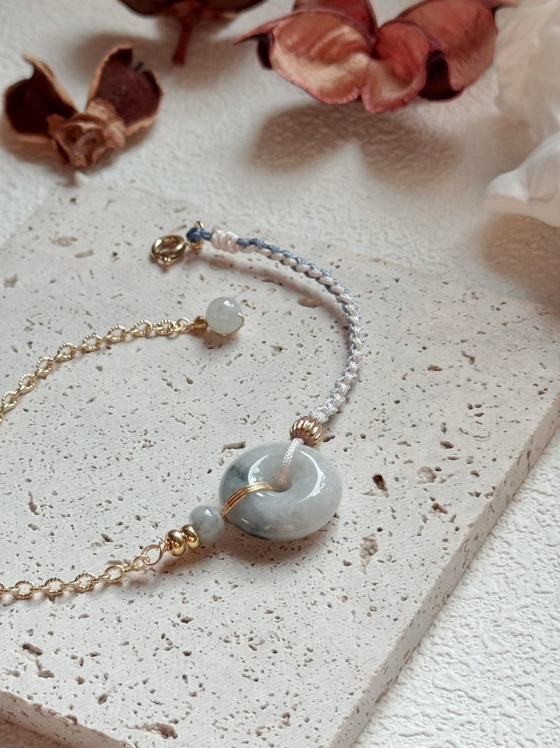 AZ 翡翠平安扣糯白飘青 新中式设计手链 - 手链/手环 - 宝石 