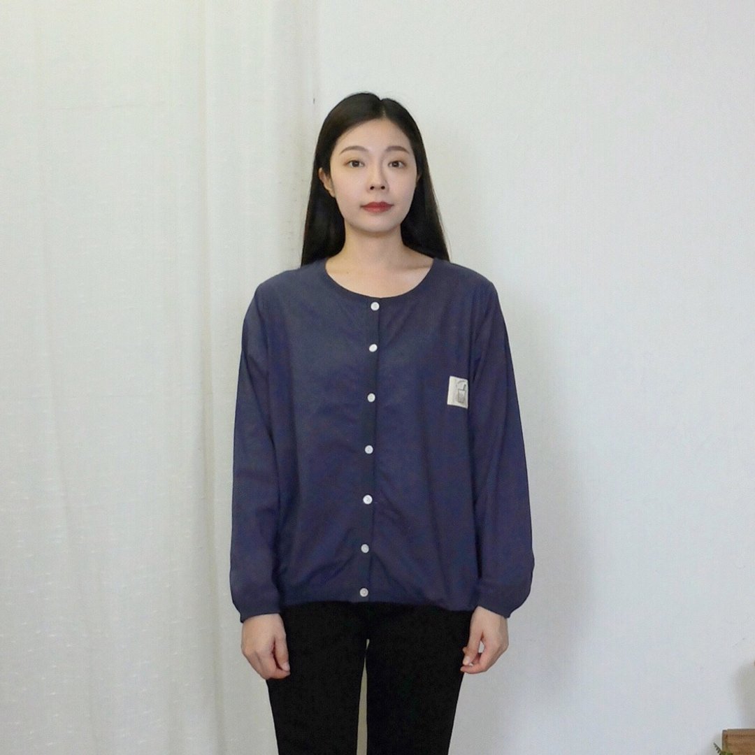 Hana Mokuba 排扣门襟罗文收口长袖上衣 - 女装上衣 - 棉．麻 