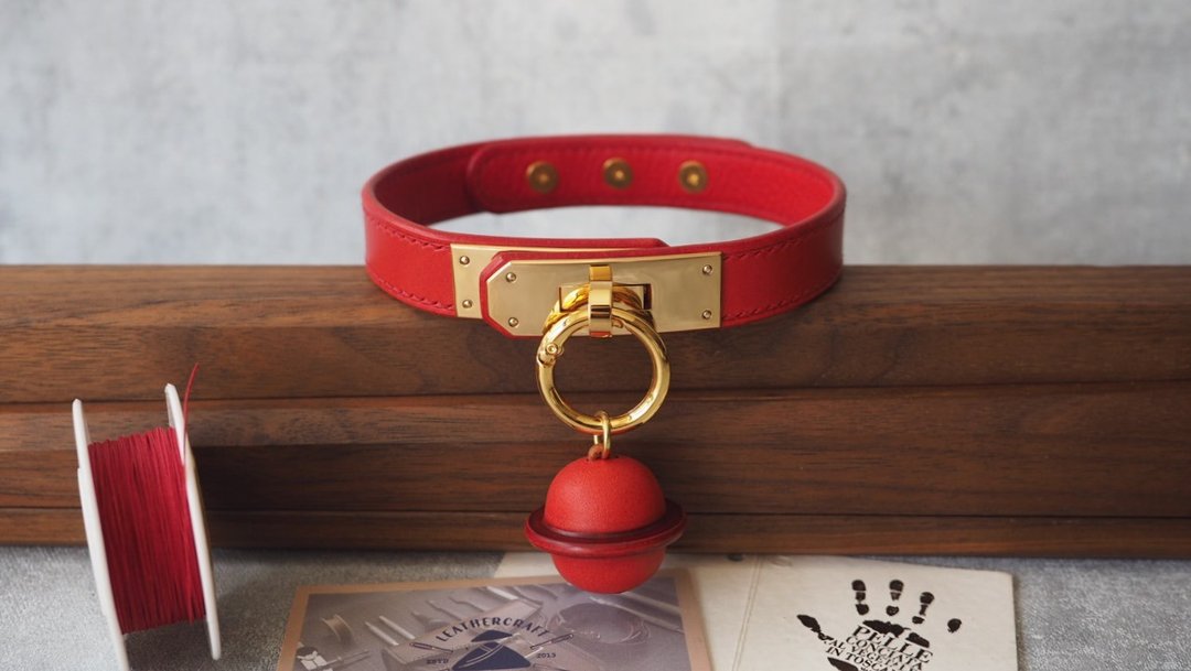 纯手工牛皮宠物项圈牵绳装饰choker 颜色款式可定制化 可刻字订制 - 项圈/牵绳 - 真皮 红色