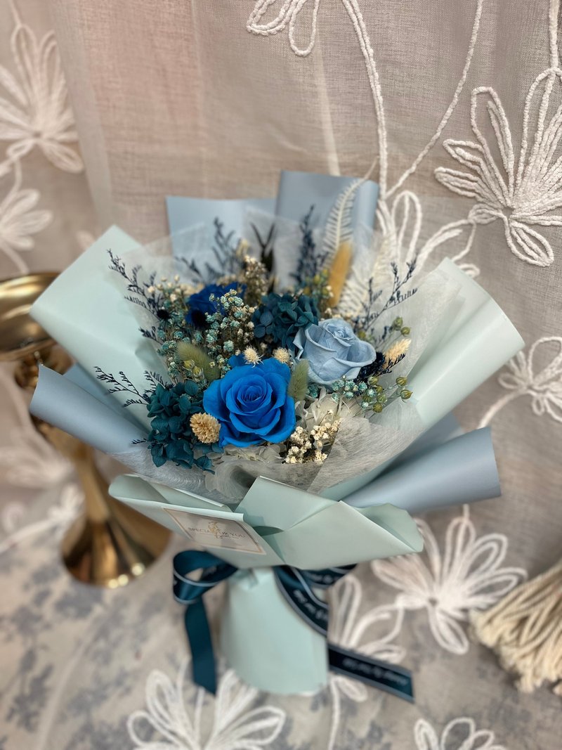 中型不凋花束 蓝色不凋花束 毕业花束 - 干燥花/捧花 - 植物．花 蓝色
