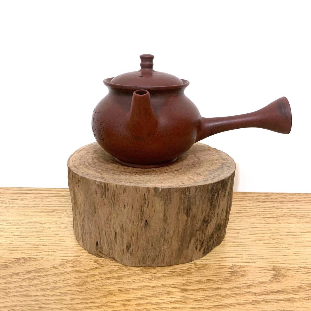 台湾【朱泥】手拉坯薄胎KyuuSu横手急须壶1 - 茶具/茶杯 - 陶 红色