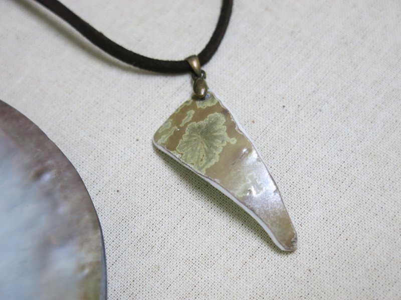 记忆花盒 | 手工陶片项链 - 项链 - 陶 卡其色