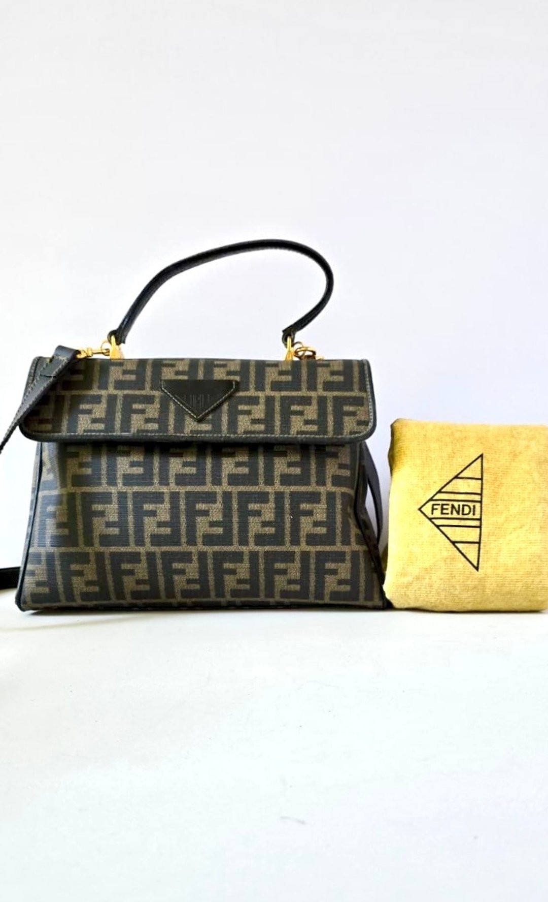 中古包 Fendi 黑咖啡色老花小凯莉包 单肩包 侧背包 斜背包 二手 - 侧背包/斜挎包 - 真皮 咖啡色