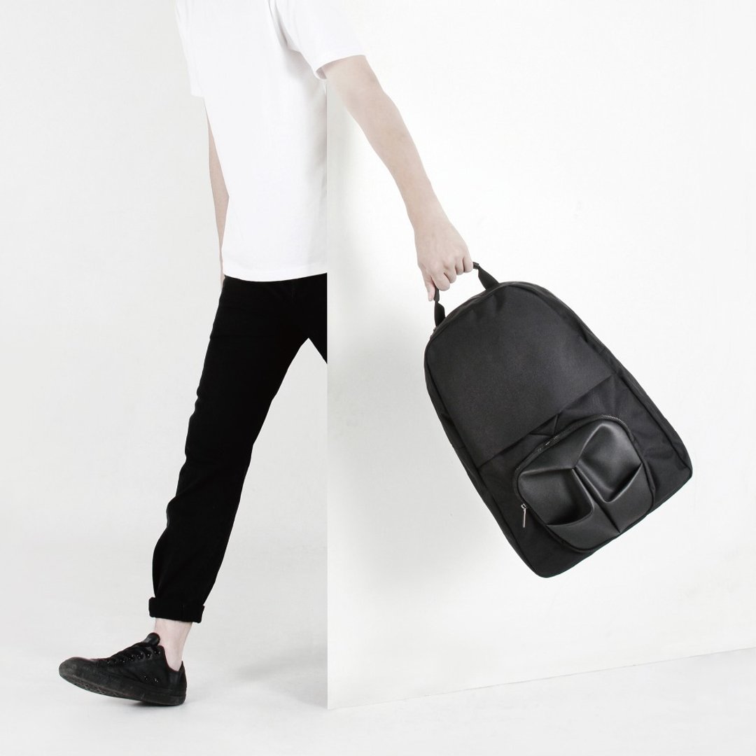 Black gorilla backpack - 后背包/双肩包 - 其他人造纤维 黑色