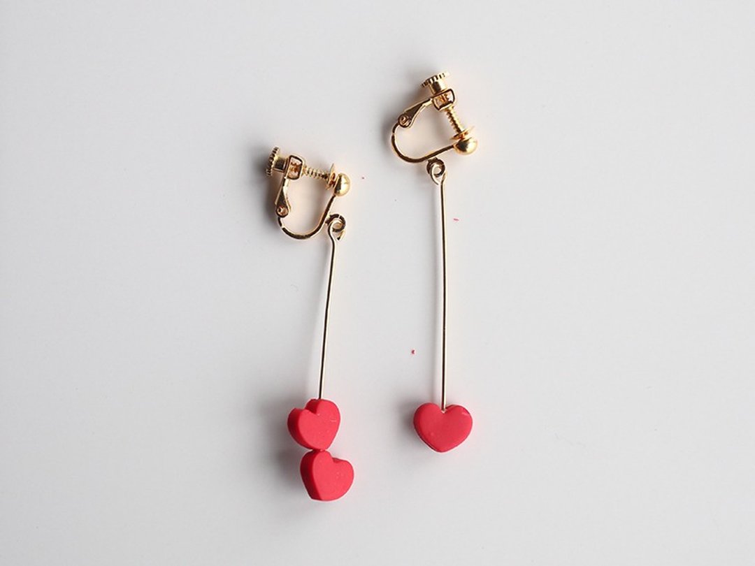 Little heart earrings  / red - 耳环/耳夹 - 粘土 红色