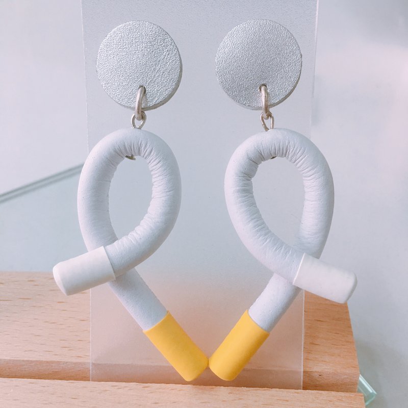 Anyway Any-ear 真皮耳环系列 U03 - 耳环/耳夹 - 真皮 白色