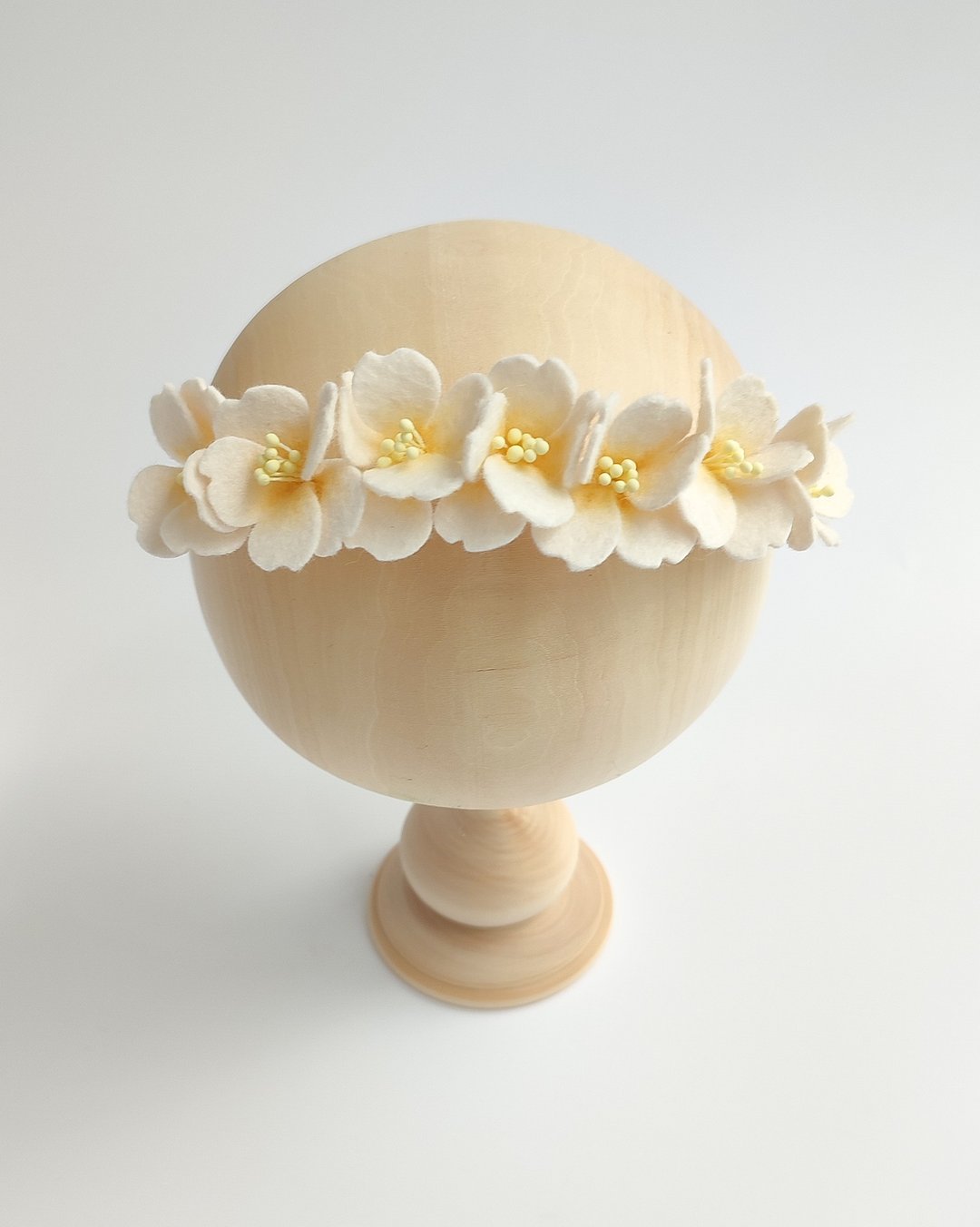 Flower headband, baby girl headband, newborn prop, girl hair accessories - 婴儿饰品 - 其他材质 白色