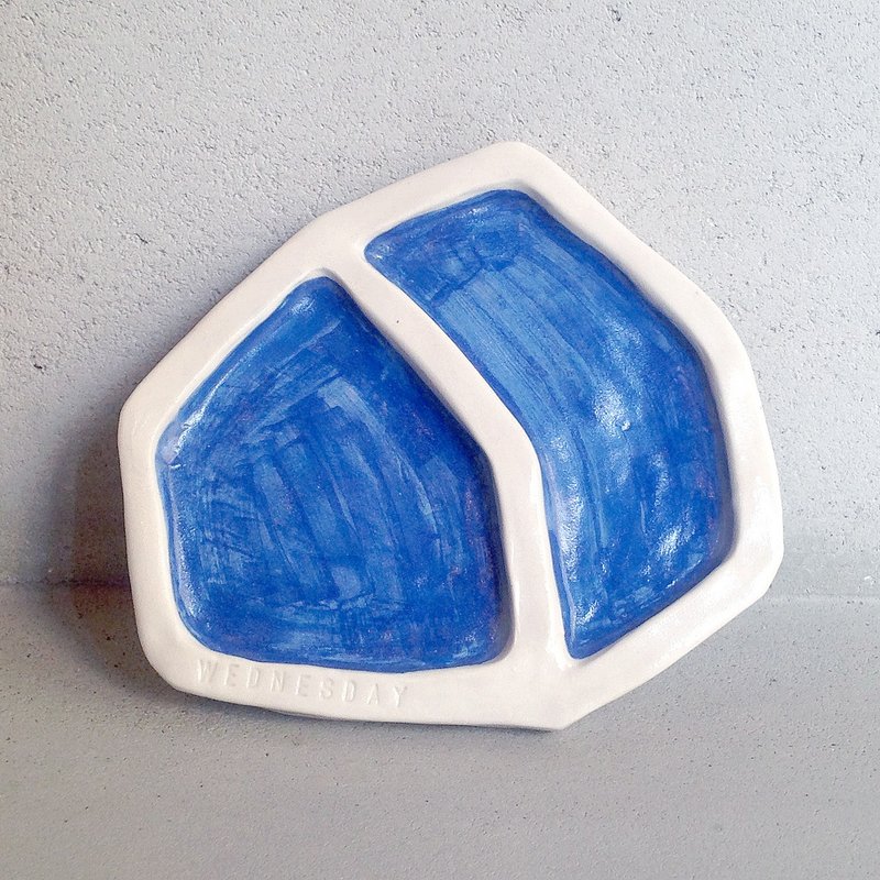 水曜日の房屋浅盘子 宁静蓝 - 浅碟/小碟子 - 瓷 蓝色