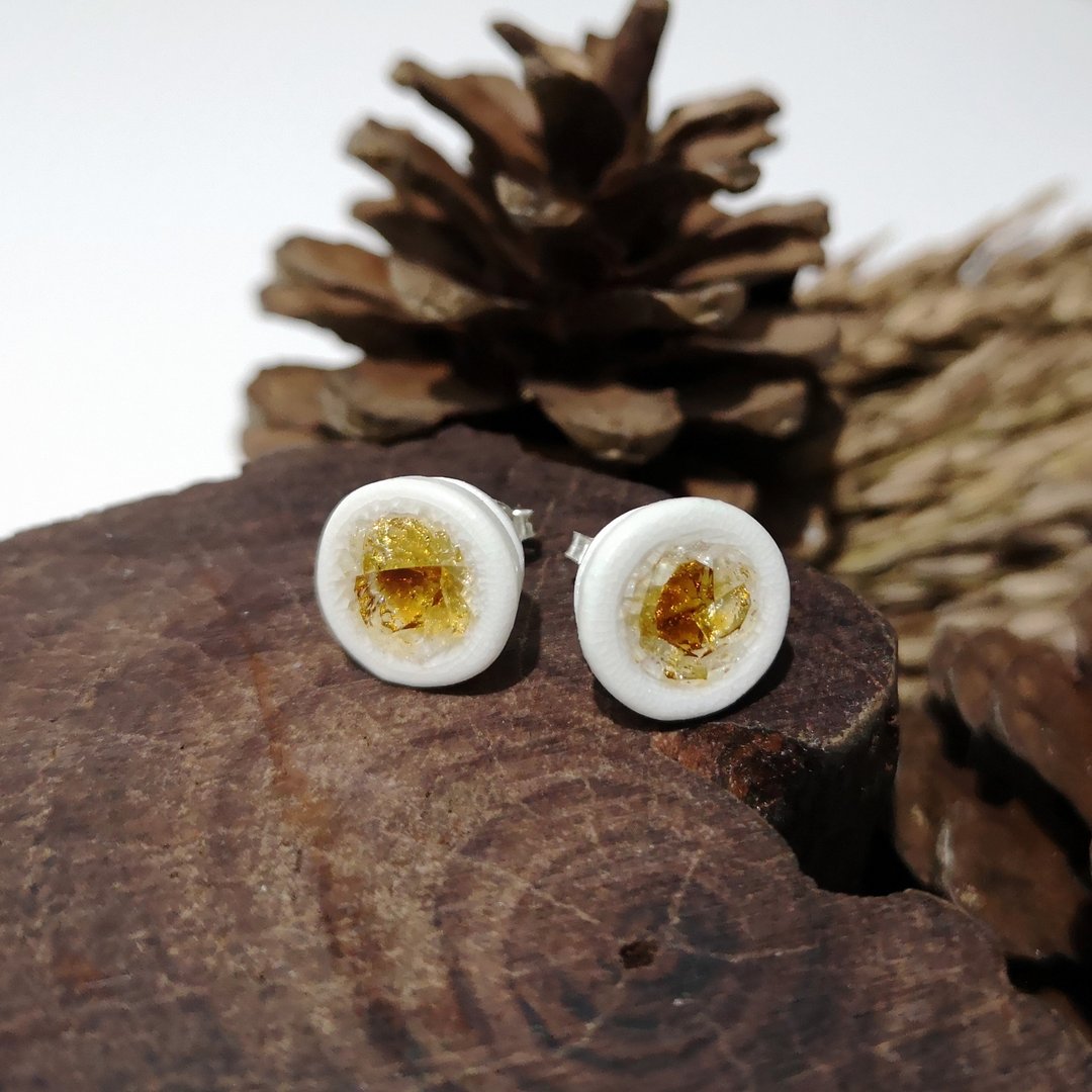 Handmade Ceramic Earrings with Golden brown cracking glass - 耳环/耳夹 - 陶 