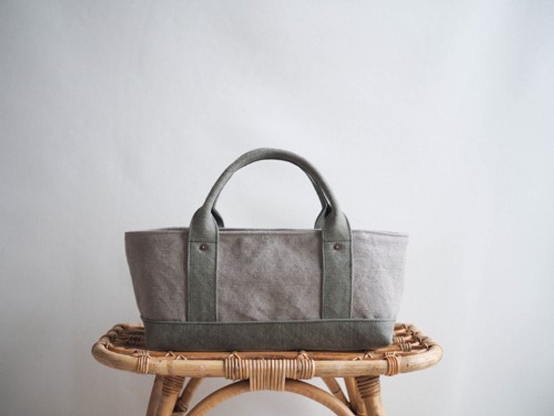Made-to-order [MILITARY TWILL] Tote bag with lid Yokonaga Tan Beige x Moss Green - 手提包/手提袋 - 棉．麻 