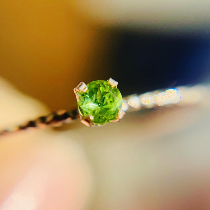 925纯银 极细致【 迷你绿碧玺戒指 】 - 戒指 - 纯银 银色