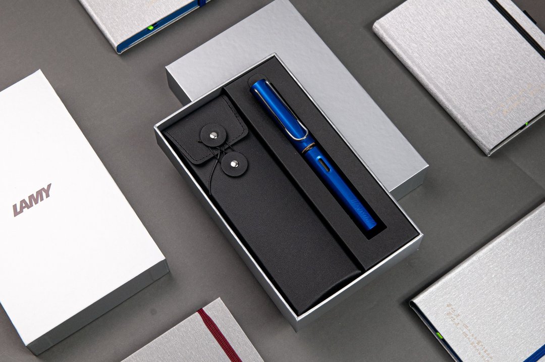 LAMY 笔款 黑线圈笔袋礼盒 / AL star 恒星系列 - 限量  海水蓝 - 钢笔 - 铝合金 蓝色