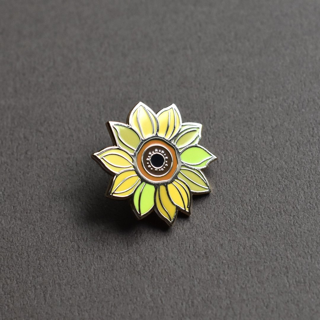 Sunflower pins flower enamel lapel pin -Badge - pins - enamel pins gold metal - 徽章/别针 - 其他金属 橘色