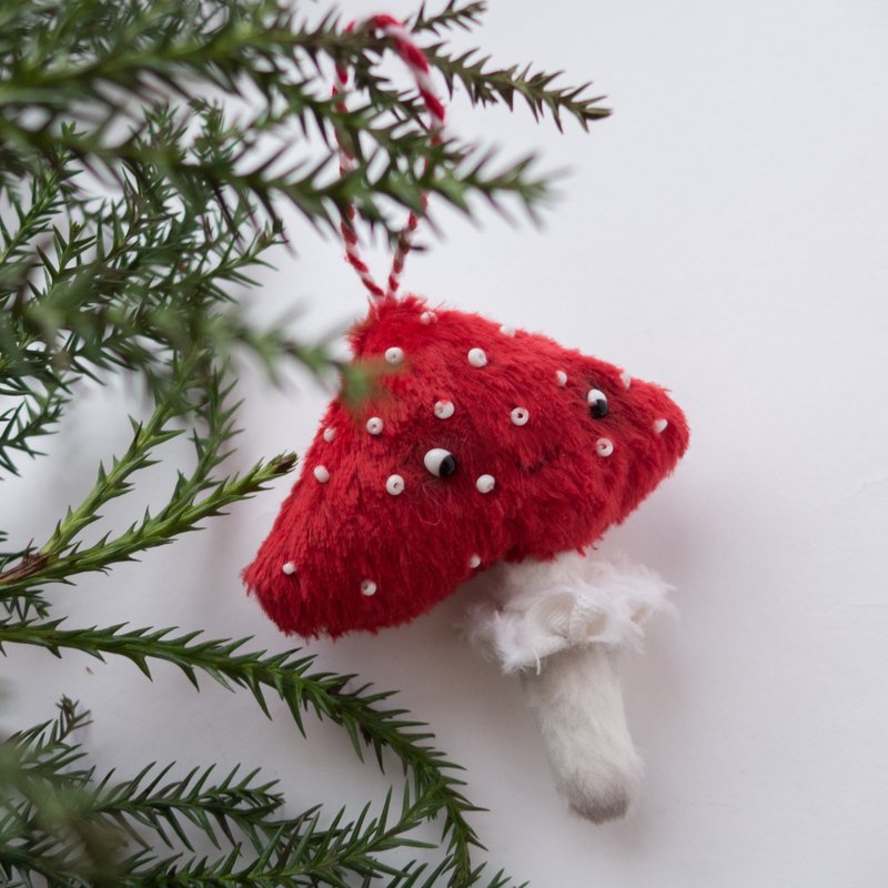 Mushroom Soft Doll - Cute Red Toadstool - 9cm - 玩偶/公仔 - 其他材质 红色