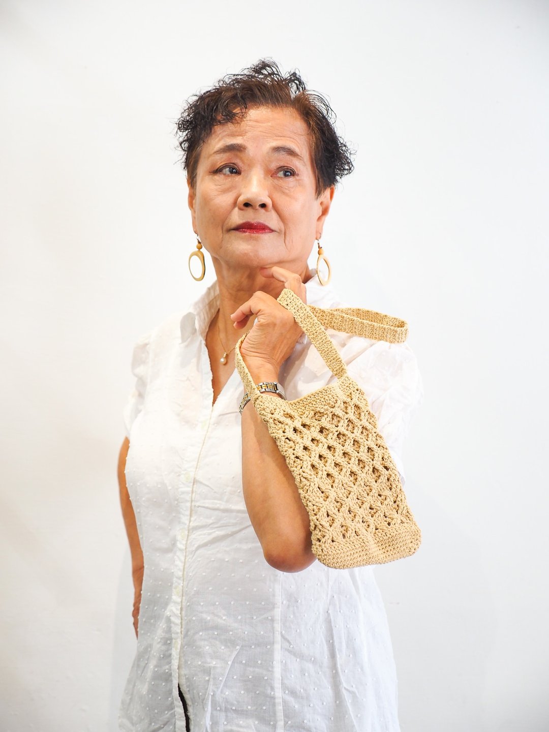 【阿嬷的巧心编织】纯手工米杏色菱格钩针肩背包 - 侧背包/斜挎包 - 棉 卡其色