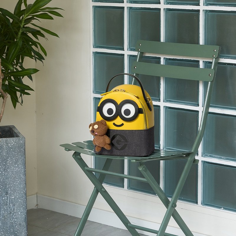 Minions牛仔布鑲牛皮革背囊 - 侧背包/斜挎包 - 真皮 黄色