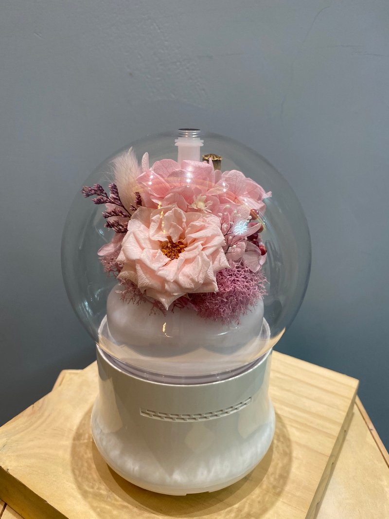 Oone_n_only 永生花加湿器 香薰机 摆设 - 香薰/精油/线香 - 植物．花 