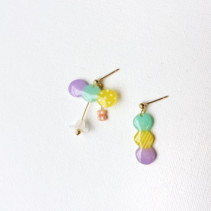 蝴蝶结小丸子夹式/针式耳环 - 耳环/耳夹 - 树脂 多色