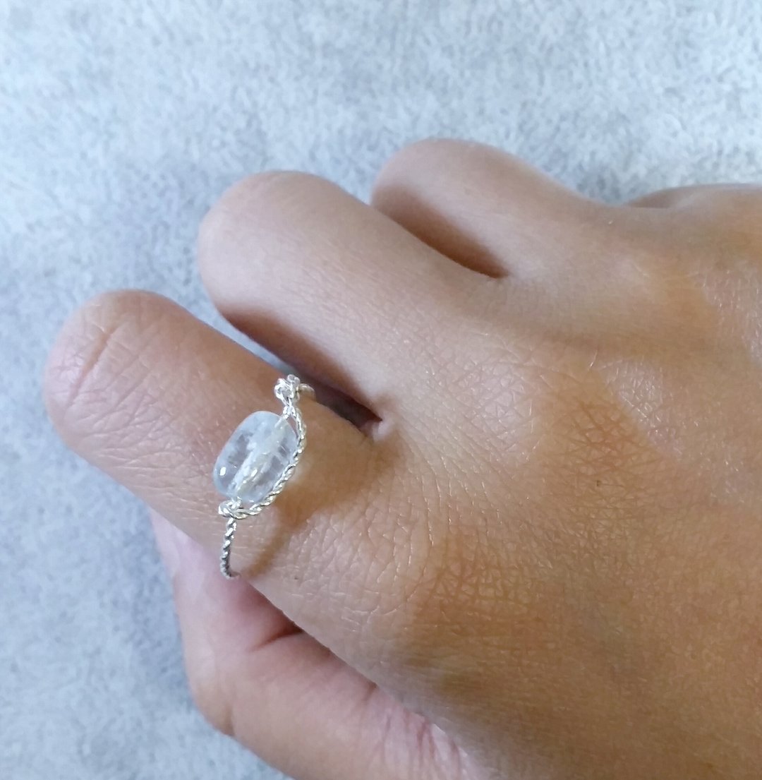 订制海蓝宝 镀金/镀银链条硬戒指 Aquamarine gold-plated/silver-plate ring, please provide ring size when order - 戒指 - 宝石 蓝色