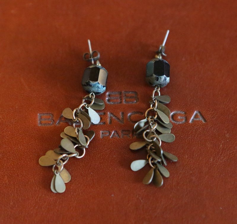 Vintage 流苏耳钉 - 耳环/耳夹 - 其他金属 金色