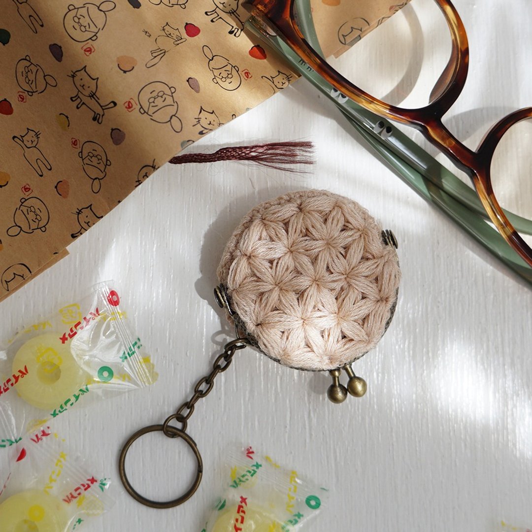 Ba-ba handmade Jasmine Stitch crochet coinpurse No.1608 - 零钱包 - 其他材质 咖啡色