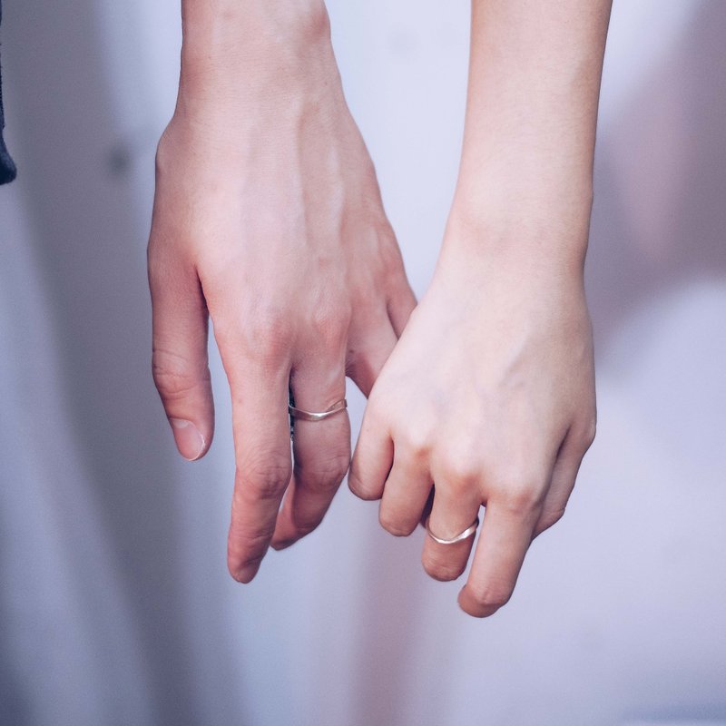 Sense Of Love 925 纯银情侣戒指一对 (可刻名) 定制礼物 - 戒指 - 其他金属 银色
