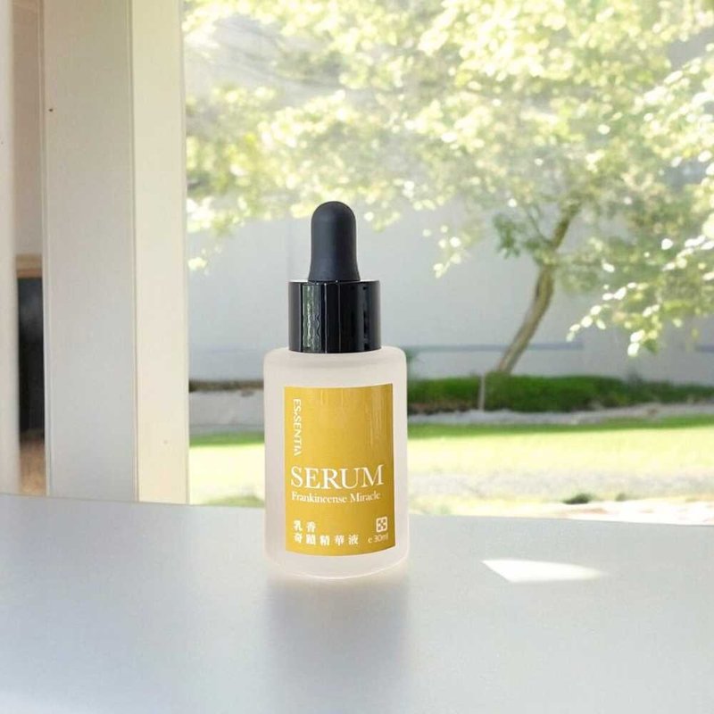【乳香奇迹精华液】保湿修护 抗老紧致 乳香纯露 B5 玻尿酸 0酒精 - 精华液/安瓶 - 浓缩/萃取物 透明