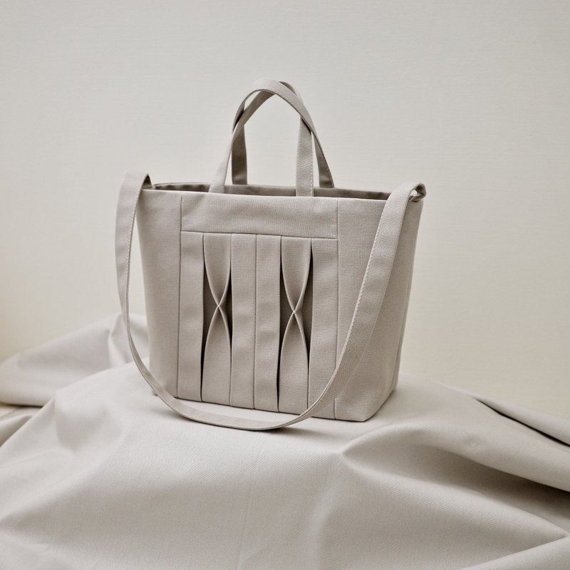 立体打褶 中托特包 / 帆布包 / 手提肩背两用 / 侧背 / 暖茶 - 手提包/手提袋 - 棉．麻 卡其色