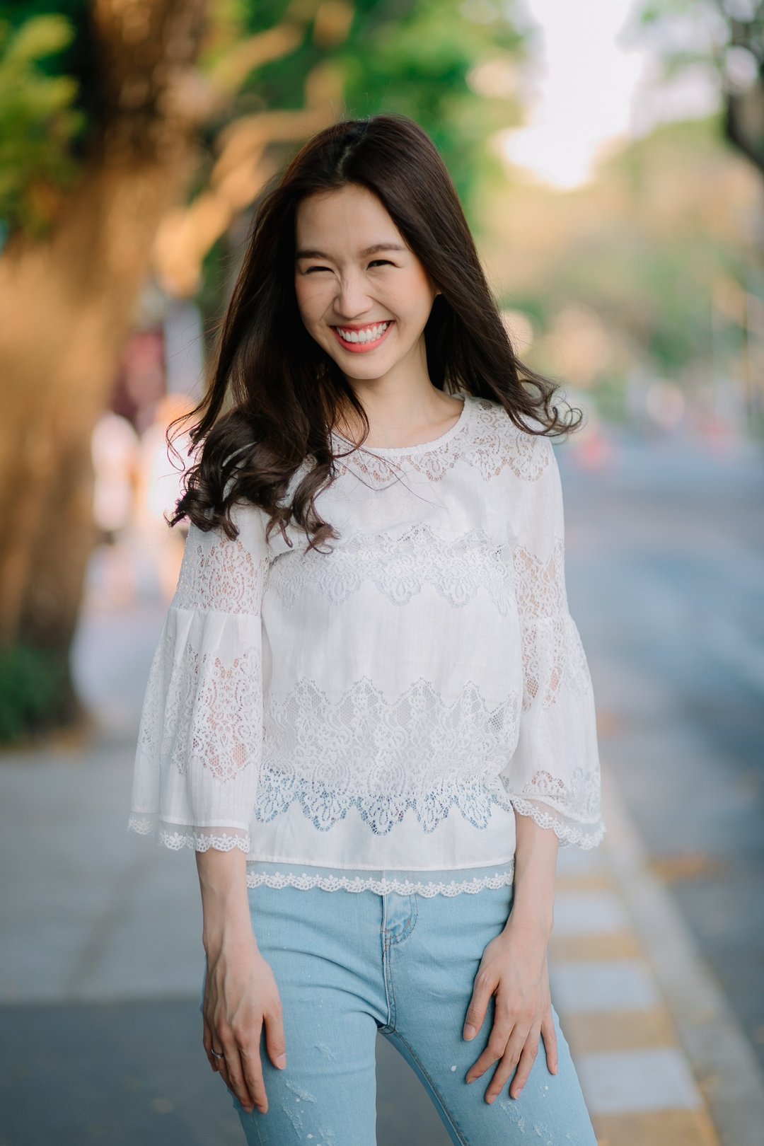 Lace flaresleeve top - 女装上衣 - 其他材质 白色