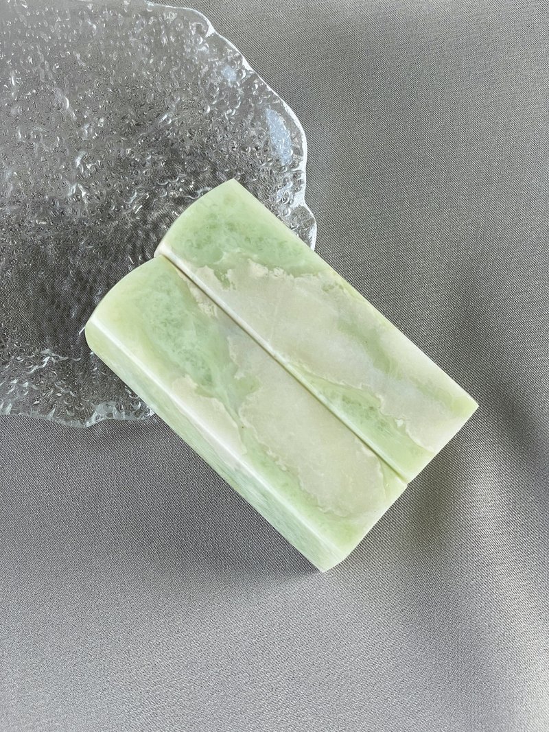 【玉玉印章】 天然三彩玉印章 独特结婚对章系列 - 印章/印台 - 宝石 绿色