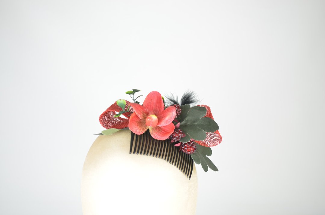 Headpiece Hair Comb Red Orchid Flower with Black Feathers Raspberries and Bow - 发饰 - 其他材质 红色
