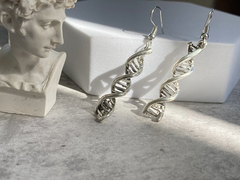 【螺旋DNA。耳勾】双股螺旋、基因|14K白金耳钩、仿旧锌合金 - 耳环/耳夹 - 其他材质 灰色