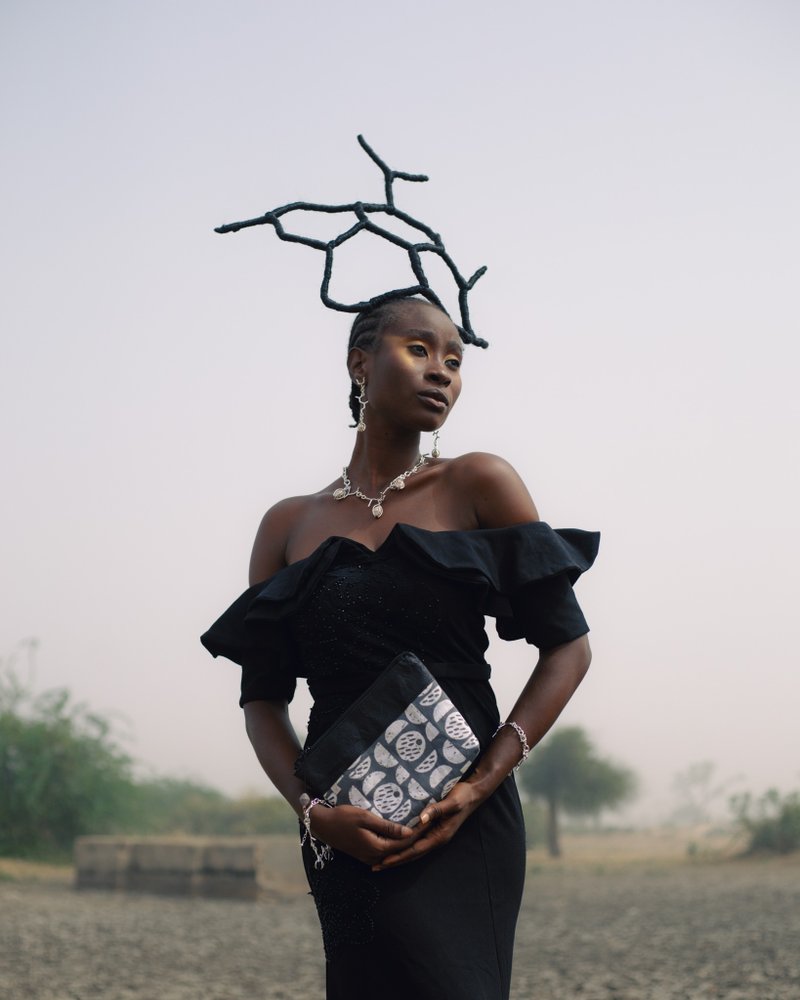 Akpa Pochette – 手工纤维素纤维收纳袋，缀纸珠流苏 - 手拿包 - 环保材料 绿色