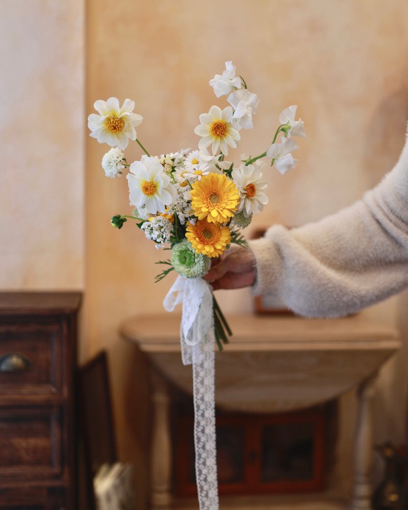 定制鲜花捧花 新娘捧花(清新色调) - 干燥花/捧花 - 植物．花 
