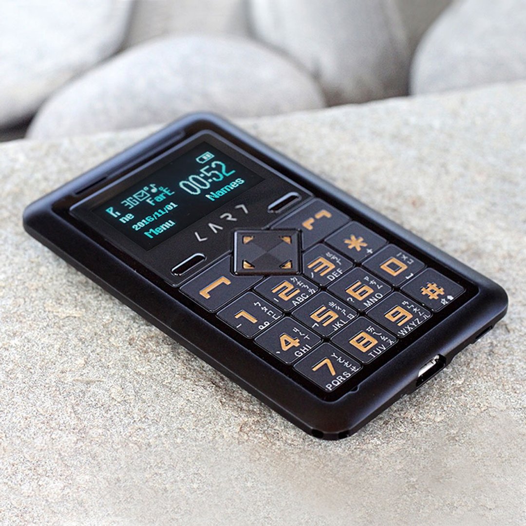 【CARD】新加坡 CARD Phone CM1-Globe 3G 名片型手机 (尊爵黑)  ★CARD Phone CM1-Globe 通话型手机第一品牌 - 其他 - 塑料 