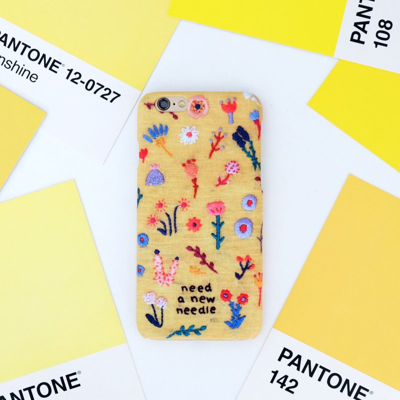 YELLOW BLOSSOM iPhone Case - 手机壳/手机套 - 塑料 黄色