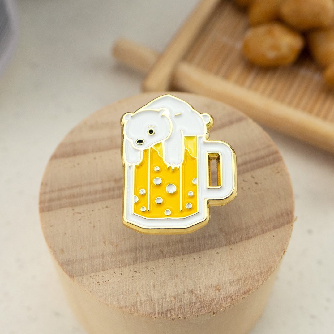 Polar Bear Beer - 胸针 - 其他金属 黄色
