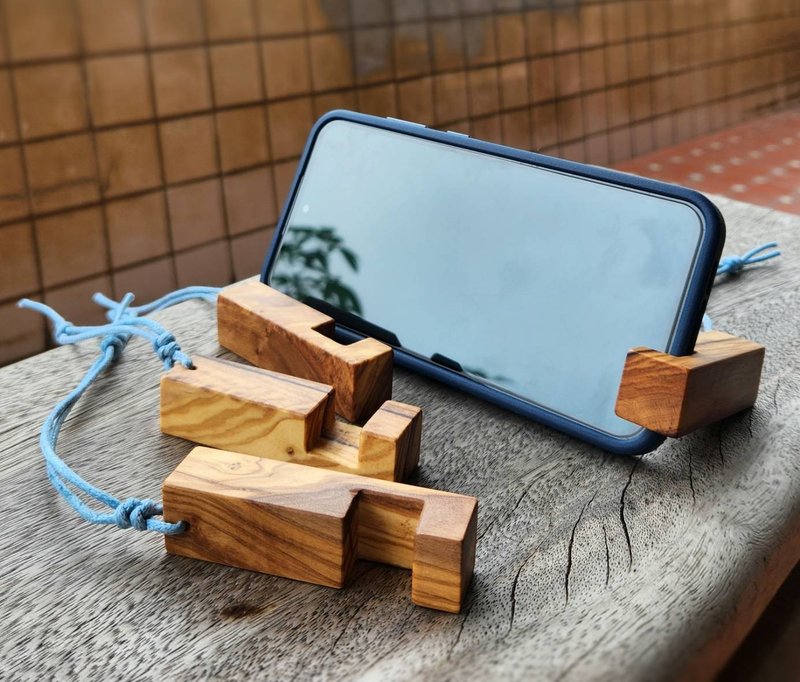 (现货)手工 简易手机架 手机支架 吊饰 - 手机座/防尘塞 - 木头 