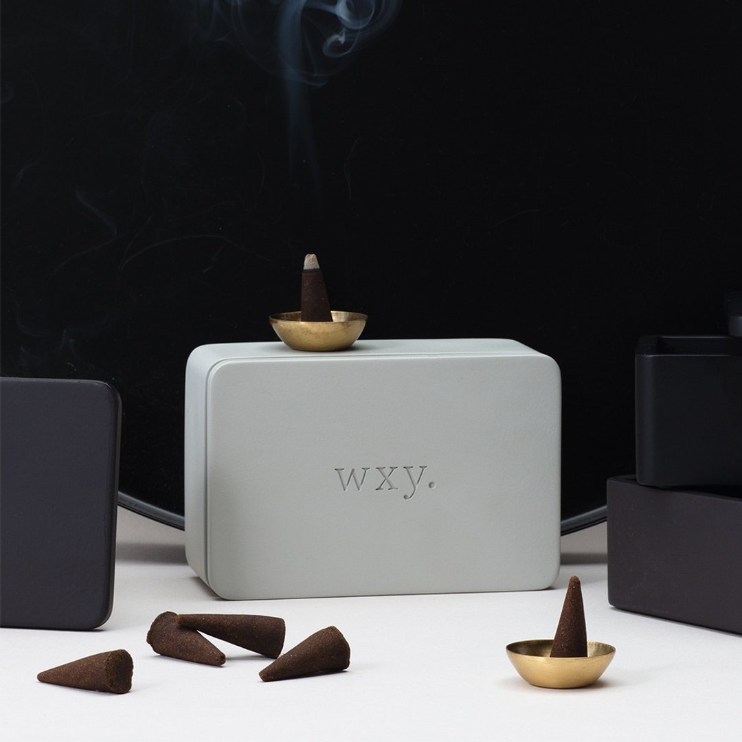 【英国 wxy】 手工香锥礼盒-沙巴茉莉 & 雪松 - 香薰/精油/线香 - 植物．花 灰色