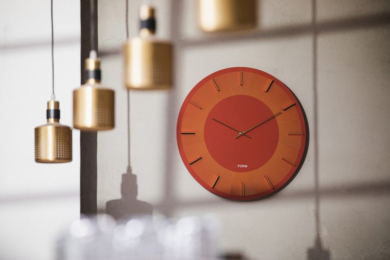 【绽放】现代感圆盘时钟 | 红,黑 (挂钟,居家) - 时钟/闹钟 - 其他材质 