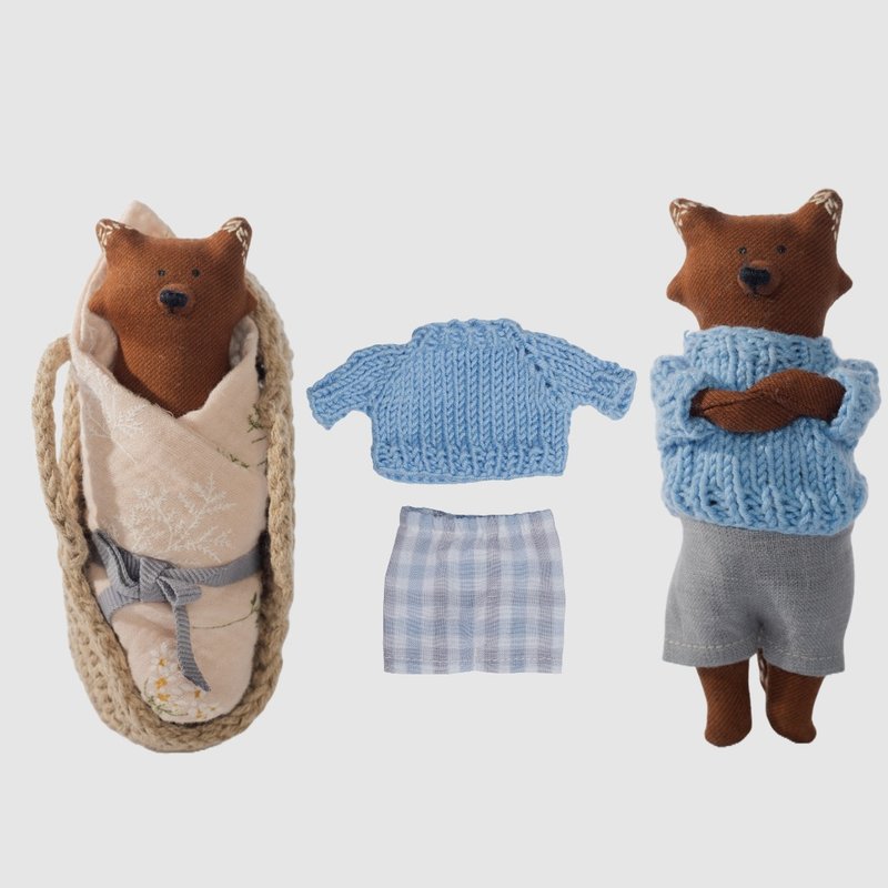 PK gifts|狐狸宝宝+蓝毛衣+灰裤I13cm 手工时尚熊 - 玩偶/公仔 - 棉．麻 